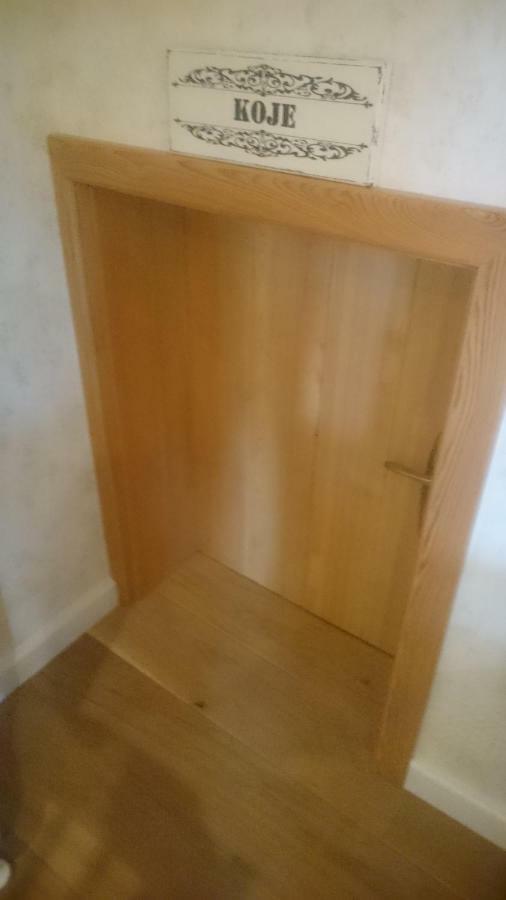 Eifelyeti Ferienwohnung Ellscheid Экстерьер фото
