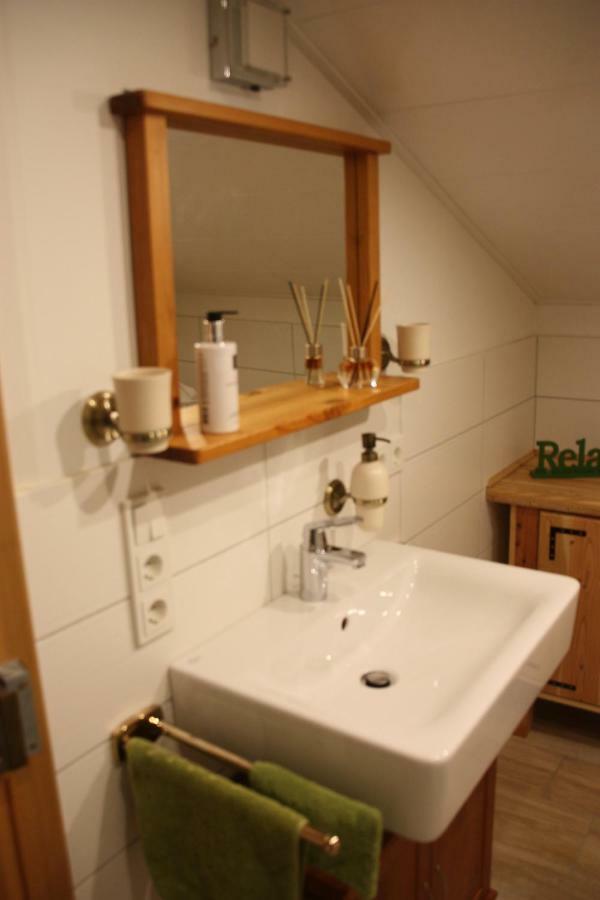 Eifelyeti Ferienwohnung Ellscheid Экстерьер фото
